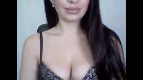 Snapshot of elle010843 chatting on September 25, 5:42 pm elle010843 online show from September 25, 5:42 pm