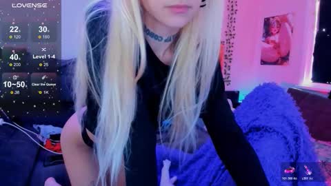 Ellie online show from November 25, 11:09 am