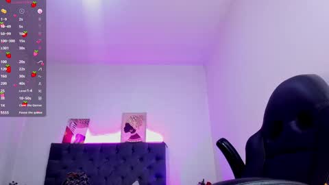  Ellie   online show from October 23, 12:50 pm