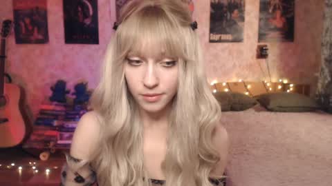 ellie_friendly online show from January 16, 12:09 pm