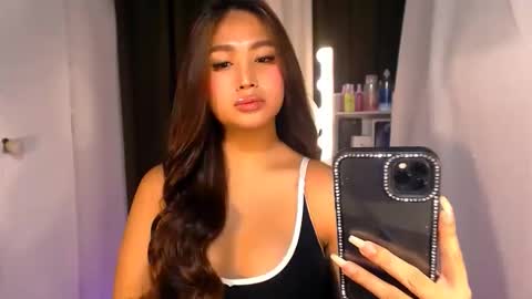 ellie online show from April 21, 12:56 pm