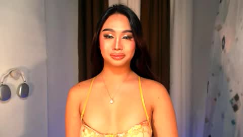 ellie online show from November 23, 4:49 pm