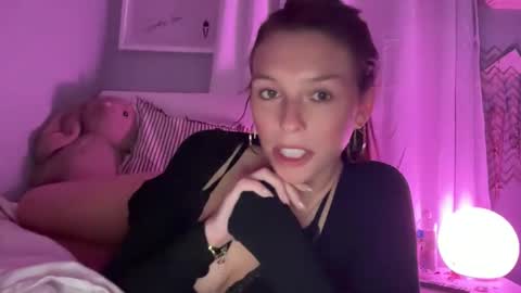 Ellie Harts online show from April 28, 10:14 pm