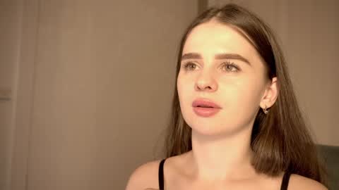 just Emily  online show from December 15, 5:31 pm