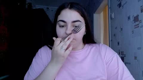 Ellie online show from March 24, 6:30 am