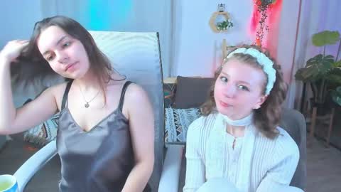 Elli online show from April 23, 7:27 am