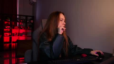 Elin online show from May 27, 8:55 am