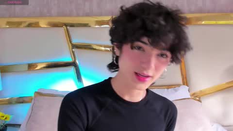 elliotvolkov online show from January 15, 5:22 pm