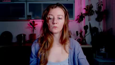 elly_helly online show from November 17, 8:44 pm