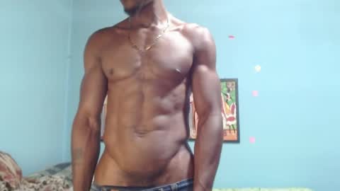 elmiltonnjakee online show from April 27, 1:25 am