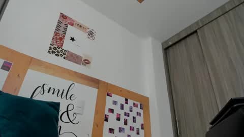 ElodieKingsman online show from January 26, 7:31 pm