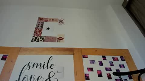 ElodieKingsman online show from January 11, 9:36 pm