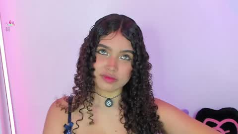 eloise_sweet online show from April 1, 12:39 pm