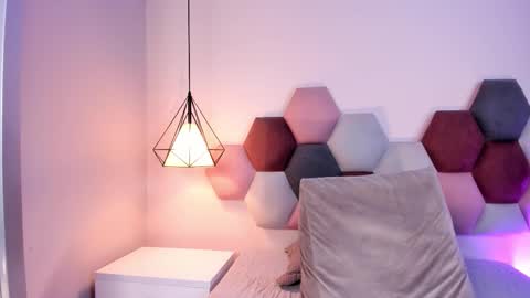 EloiseQuinn online show from December 2, 4:38 pm