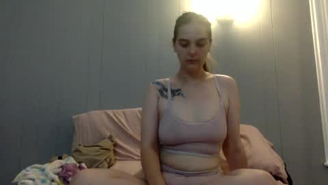 Daddy Emmy online show from July 1, 2:20 am