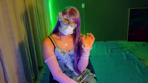 ElowenStarshade online show from September 24, 8:26 pm