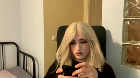 elsa019 online show from January 16, 10:34 pm