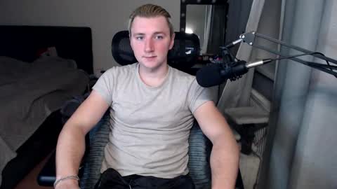 Elvin Vaenight online show from October 12, 11:39 pm