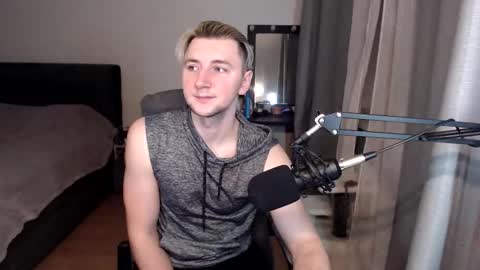 Elvin Vaenight online show from September 9, 9:26 pm