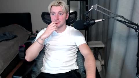 Elvin Vaenight online show from October 5, 11:34 pm