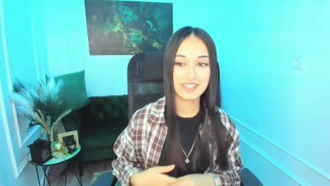 Elvira online show from March 5, 4:21 am