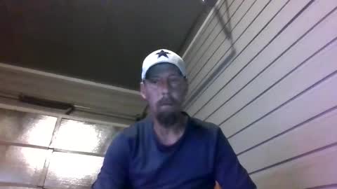 elwooood7 online show from May 2, 12:33 pm