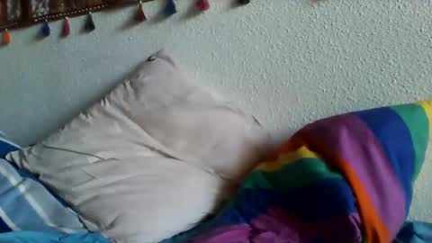 elyjahoye online show from September 18, 3:16 pm