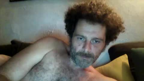 elyjahoye online show from December 16, 8:37 pm