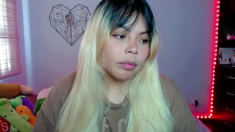 Ely online show from December 2, 9:24 pm