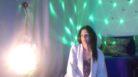 Elisa online show from November 5, 12:12 am