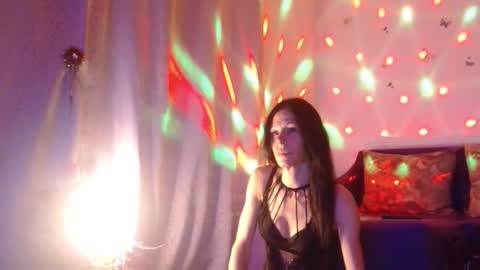 Snapshot of elysasun chatting on October 20, 5:40 pm Elisa online show from October 20, 5:40 pm