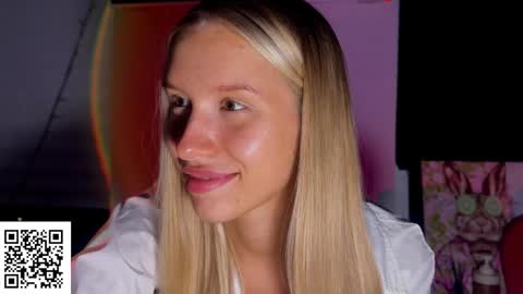 Elysia online show from November 9, 10:56 pm