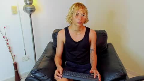 Ema Gold online show from June 15, 7:50 pm
