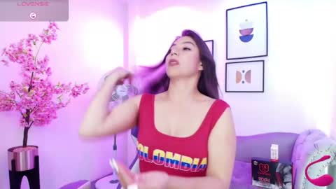 Ema louisx  online show from July 3, 8:24 pm