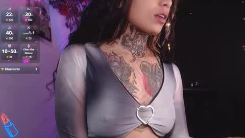 ema_ploxx online show from November 22, 5:06 am