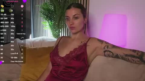 Ema Reese online show from August 8, 4:55 am