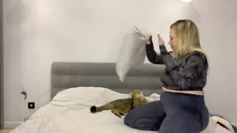 Alice online show from December 16, 6:09 am