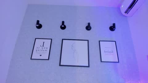 emelie_89 online show from February 28, 10:06 pm