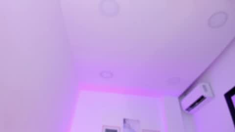 emelie_89 online show from March 6, 11:58 am