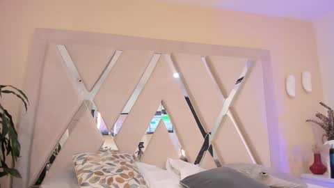 Emely online show from March 12, 2:56 pm