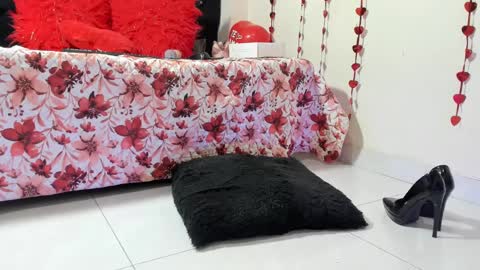 Emely   online show from February 24, 10:47 pm