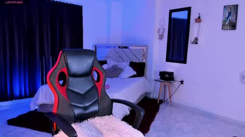 Emely Rous online show from March 31, 5:08 am