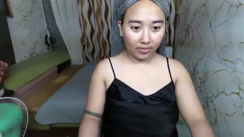 Emely online show from January 17, 7:51 am