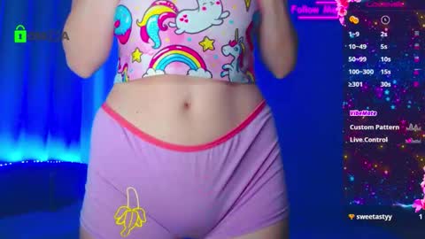 Emely online show from September 30, 7:41 am