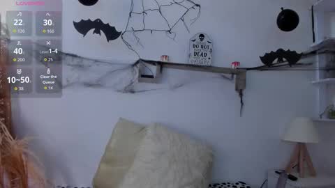 emi_carter online show from October 20, 9:20 pm