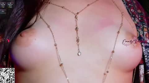 Emmily Roberts online show from April 21, 1:20 am