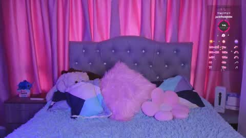 Emily online show from September 24, 8:48 pm