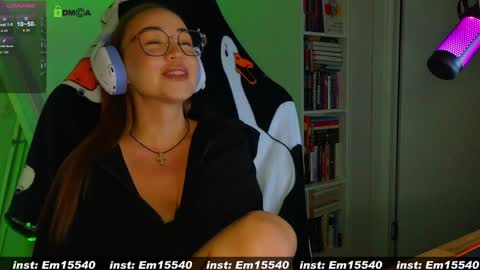 Emili online show from January 17, 2:18 pm