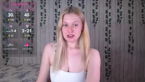 Amili online show from November 22, 2:37 pm