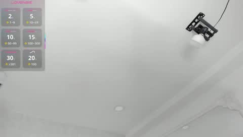 EmiliaRose online show from April 27, 9:23 pm